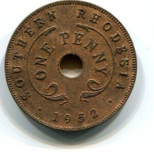 1952 Southern Rhodesia Holed One Penny Coin (b559)